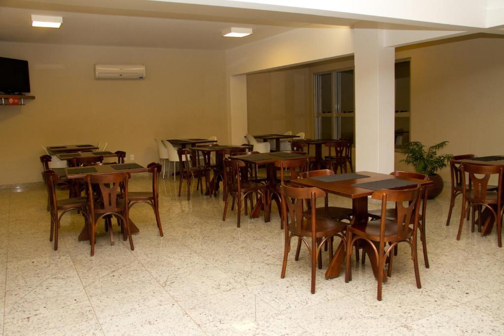 Santorini Hotel Guanhães エクステリア 写真